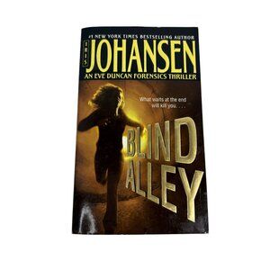 Vintage Forensics Thriller Novel By Bestselling Author Iris Johansen Blind Alley